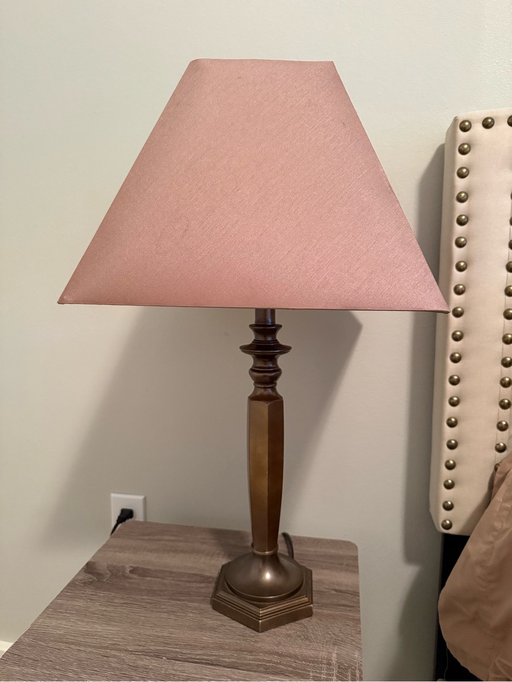 Classic Table Lamp with Bronze Base